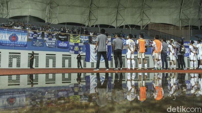 Dewa United Vs PSIM Berakhir Imbang Dewa United dan PSIM Yogyakarta bermain imbang 2-2 di babak 8 besar Liga 2 2021. Dua kali tertinggal, Laskar Mataran mampu menyamakan kedudukan.