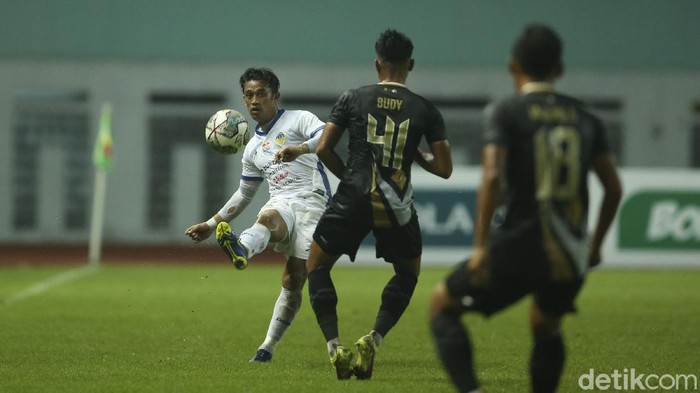 Dewa United Vs PSIM Berakhir Imbang Dewa United dan PSIM Yogyakarta bermain imbang 2-2 di babak 8 besar Liga 2 2021. Dua kali tertinggal, Laskar Mataran mampu menyamakan kedudukan.