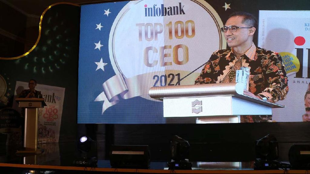 Dirut BRI Life Raih Top 100 CEO 2021