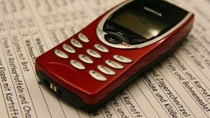 Nostalgia Ponsel Hitam Putih yang Pernah Bikin Keren Penggunanya