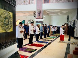 Tiba di Ngawi, Jokowi Tunaikan Salat Jumat Berjemaah