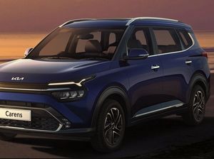 KIA Carens Melantai di GIIAS 2022, Harga Mulai Rp 385 Juta KIA Carens Melantai di GIIAS 2022, Harga Mulai Rp 385 Juta