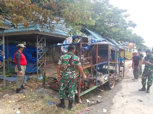 Polisi Pastikan Kendari Kondusif Usai Bentrok, Warga Bisa Aktivitas Lagi Polisi Pastikan Kendari Kondusif Usai Bentrok, Warga Bisa Aktivitas Lagi