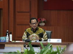 4 Kepala Daerah Sumbar Absen Rapat COVID Bikin Tito Hilang Sabar