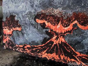 Pengumuman! Batik Motif Semeru Ini Dilelang untuk Bantu Korban Erupsi