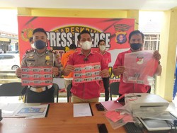 Pembuat 72 SIM Palsu di Kapuas Kalteng Ditangkap, Raup Rp 35,8 Juta