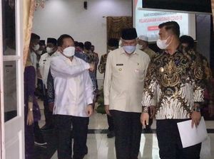 Saat Mendagri Tito Geram 4 Kepala Daerah di Sumbar Absen Rapat Covid-19