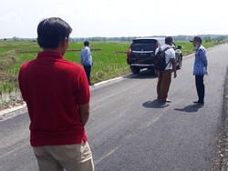 Wabup Bojonegoro Sidak Proyek Jalan di Desa, Ini Temuannya