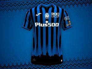 Kocak! Atalanta Keluarkan Jersey Natal, Malah Pakai Desain Kota Turin
