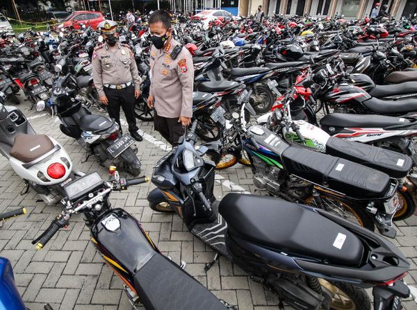 Penampakan Ratusan Motor Hasil Razia Balap Liar di Sidoarjo