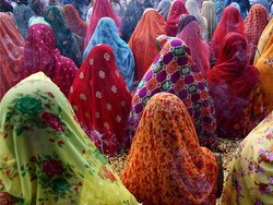 Ibu Rumah Tangga di India Bunuh Diri Setiap 25 Menit, Apa Sebabnya?