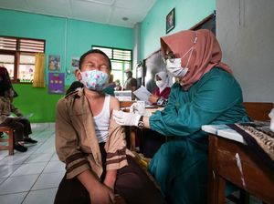 Vaksinasi Anak 6-11 Tahun di Sleman, 430 Pelajar Divaksin Hari Ini