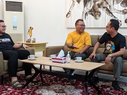 Cara Unik Bupati Kediri Lawan Praktik Jual Beli Jabatan Lewat Kaus