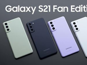 Belum Rilis, Samsung Galaxy S21 FE Di-unboxing Blogger Italia Belum Rilis, Samsung Galaxy S21 FE Di-unboxing Blogger Italia