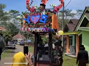 Viral Iringan Pengantin Naik Forklift di Magelang, Begini Ceritanya