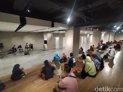 Antusiasme Warga Kunjungi Basement Alun-alun Suroboyo