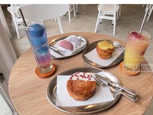 Kafe Cantik Nan Estetik ala Seoul di Menteng! Kafe Cantik Nan Estetik ala Seoul di Menteng!