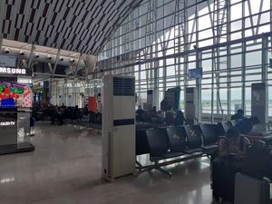 Viral Penumpang Kepanasan di Bandara Hasanuddin