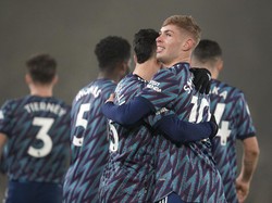 Arsenal Muda, Beda, dan Berbahaya