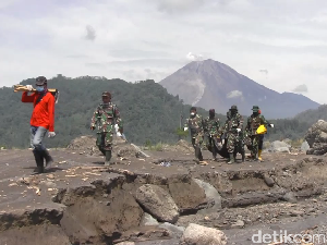 Satu Korban Erupsi Semeru Ditemukan Tewas Hari Ini