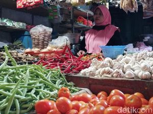 Kabar Baik Buibu! Harga Tomat di Denpasar Hari Ini Turun