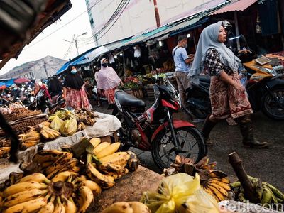 Intip Penerapan Prokes di Pasar Tradisional Saat Omicron Masuk RI