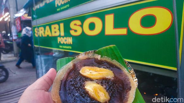 Murah Meriah! Jajan Enak di Stasiun Pondok Cina Mulai dari Rp 3 Ribu