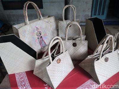 Melihat Lebih Dekat Dusun Perajin Anyaman Daun Pandan di Bantul