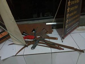 Polisi Sita Puluhan Senjata Tajam dari Geng Motor Bikini Bottom-All Star