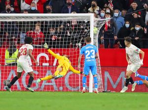 Sevilla Vs Atletico Madrid: Los Colchoneros Tumbang 1-2