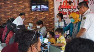 Vaksinasi COVID-19 untuk Anak hingga Remaja di Kota Bandung