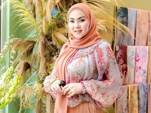 Saat Ade Fitrie Kirana Beri Edukasi Produk dan Perawatan Kecantikan