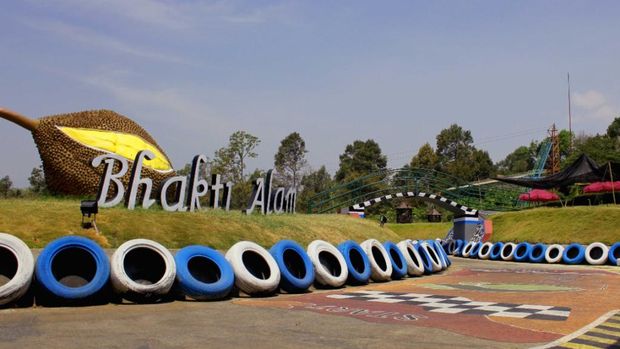 Agrowisata Bhakti Alam di Desa Ngembal, Kecamatan Tutur, Kabupaten Pasuruan