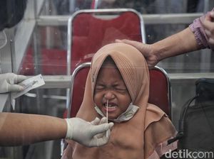 Perjalanan KA Jarak Jauh, Anak di Bawah 12 Tahun Wajib PCR Perjalanan KA Jarak Jauh, Anak di Bawah 12 Tahun Wajib PCR