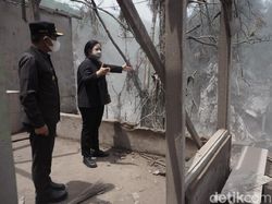 Puan Datang ke Lokasi Terdampak Erupsi Semeru, Relawan Dapat Kartu BPJS