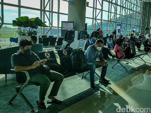 Jelang Nataru, Bandara YIA Dipadati Penumpang