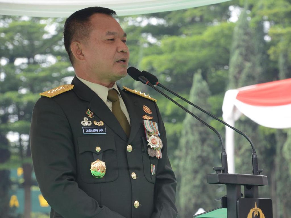 Pesan Jenderal Dudung Saat Lantik 999 Perwira Lulusan Diktukpasus Pesan Jenderal Dudung Saat Lantik 999 Perwira Lulusan Diktukpasus