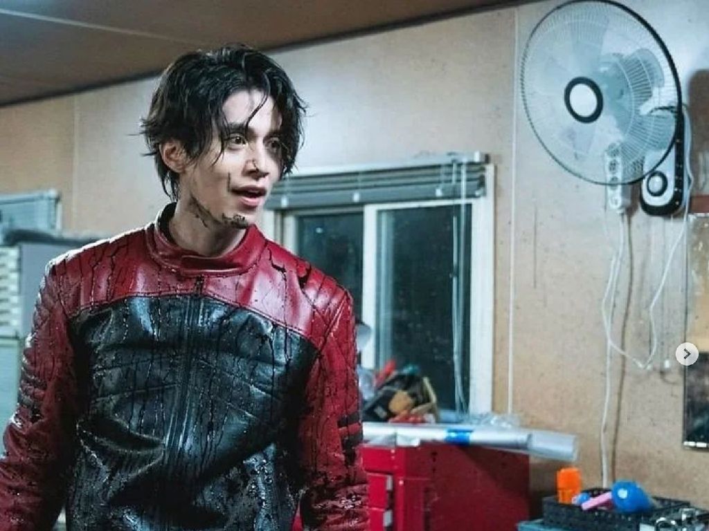 6 Alasan Bad and Crazy Seru Ditonton, Drakor Gila Lee Dong Wook & Wi Ha Joon 6 Alasan Bad and Crazy Seru Ditonton, Drakor Gila Lee Dong Wook & Wi Ha Joon