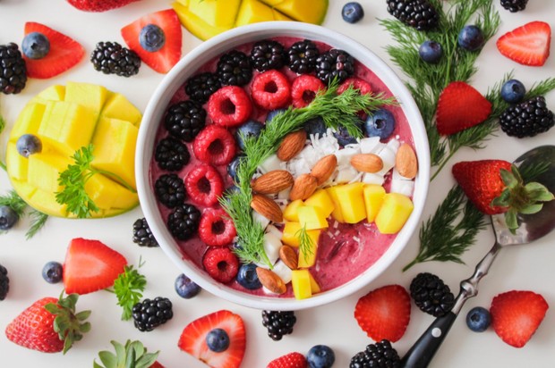 Minum Air Putih dan Sarapan yang Bergizi