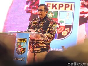 Momen Mahfud MD Buka Munas FKPPI