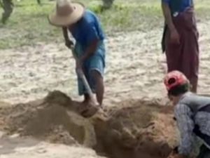 Militer Myanmar Bunuh 40 Warga, Beberapa Disiksa Sampai Mati