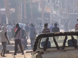 Massa Anti-Kudeta Sudan Dihujani Gas Air Mata di Khartoum