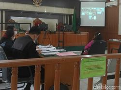 Korban Investasi Bodong Rp 84,9 M di Riau Nangis Saat Sidang, Minta Uang Kembali