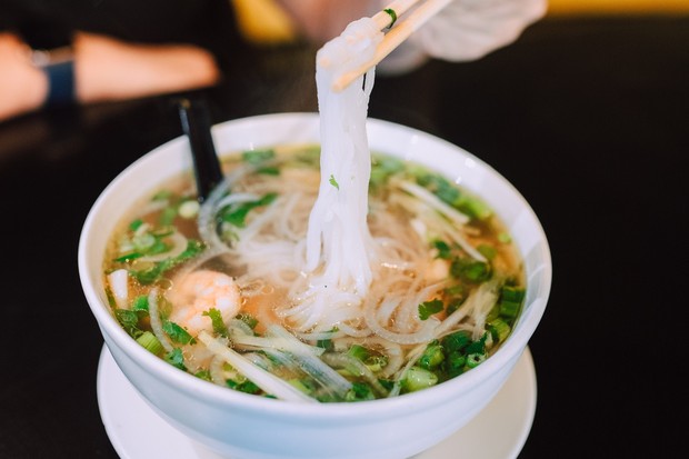 Sup Kimlo adalah makanan berkuah yang berasal dari Tiongkok