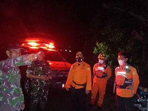 Banjir Melanda Mamuju, 93 Warga Ngungsi