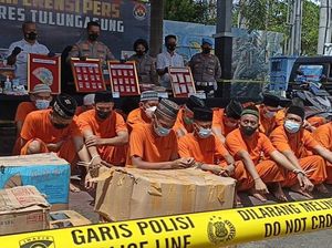 38 Pelaku Penyalahgunaan Narkoba-Miras Diamankan, 3 Adalah Perempuan 38 Pelaku Penyalahgunaan Narkoba-Miras Diamankan, 3 Adalah Perempuan