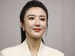 Ngemplang Pajak, Influencer Cantik China Didenda Rp 3 Triliun!