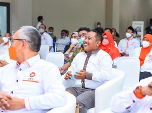 Berbalik Sikap Narji Usai Gabung PKS Soal Dudung Copot Baliho HRS Berbalik Sikap Narji Usai Gabung PKS Soal Dudung Copot Baliho HRS