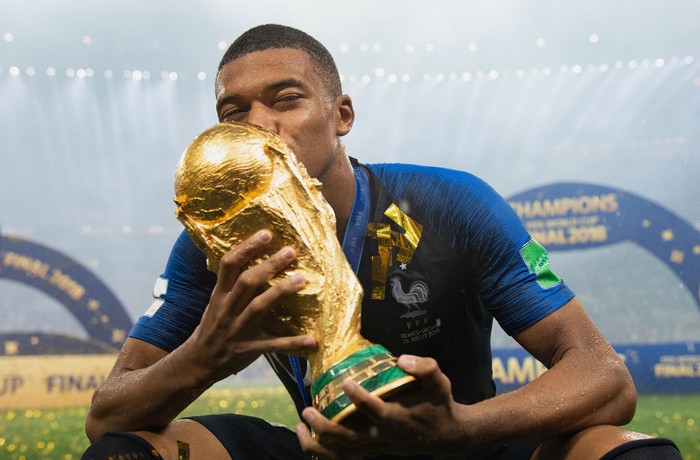 MOSCOW, RUSSIA - JULY 15:  Kylian Mbappe of France celebrates after scoring during the 2018 FIFA World Cup Russia Final between France and Croatia at Luzhniki Stadium on July 15, 2018 in Moscow, Russia.  (Photo by Shaun Botterill/Getty Images)