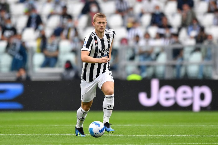 Matthijs de Ligt LONDON, ENGLAND - NOVEMBER 23: Matthijs de Ligt of Juventus
during the UEFA Champions League group H match between Chelsea FC and Juventus at Stamford Bridge on November 23, 2021 in London, England. (Photo by Catherine Ivill/Getty Images)